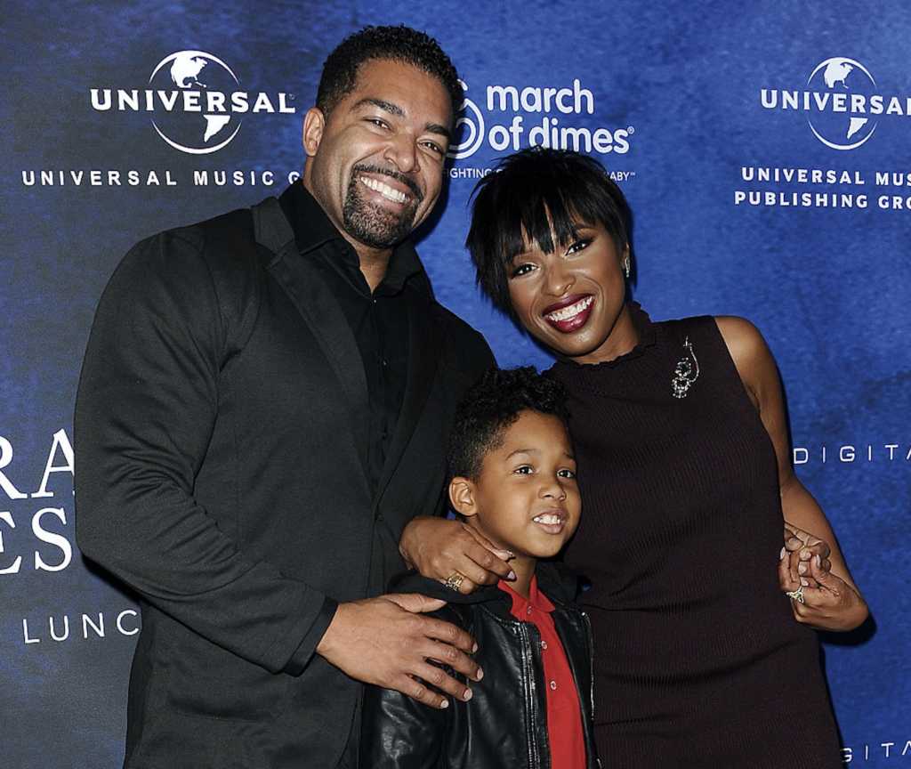 David Otunga, Jennifer Hudson and son David Otunga Jr. attend the 2016 March of Dimes Celebration (Photo by Jason LaVeris/FilmMagic)