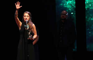 Watch Lauren Daigle Performs In Illinois Maximum Security Prison