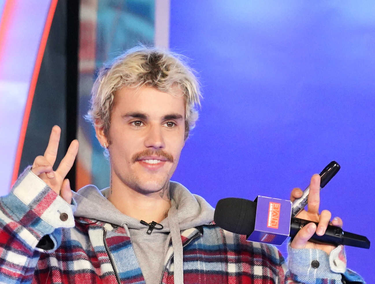 Justin Bieber’s Warning on Celebrity Pastors Who ‘Put Themselves on a