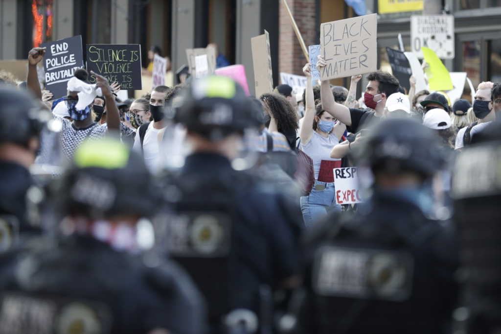 AP Photo/Mark Humphrey