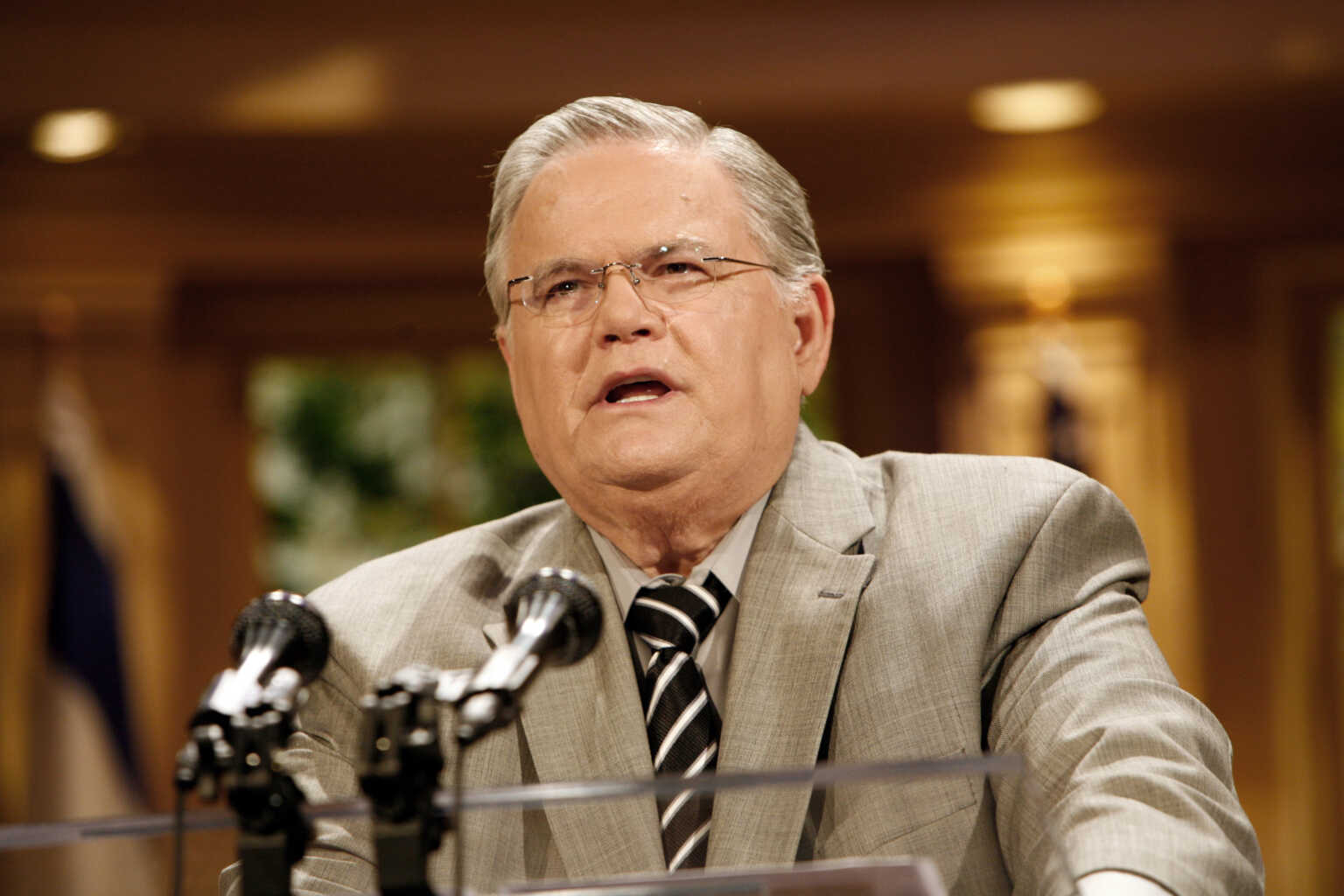 PRAY 80 Year Old Pastor John Hagee Tests Positive for COVID 19 Faithwire