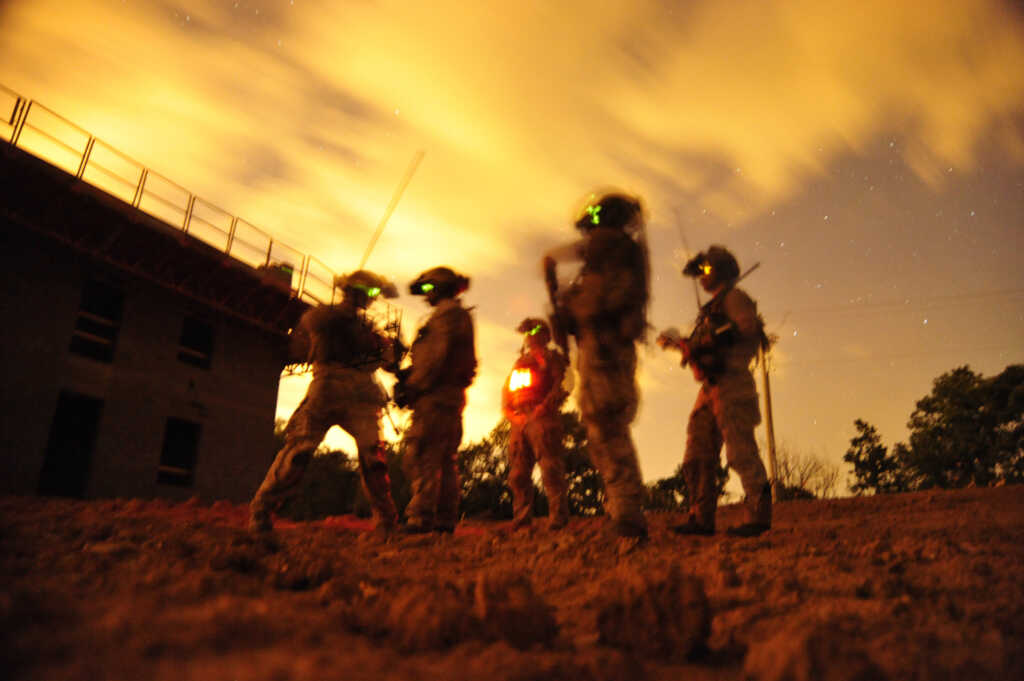 Image: Petty Officer 2nd Class Meranda Keller/U.S. Navy via AP