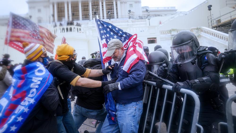 AP Photo/John Minchillo