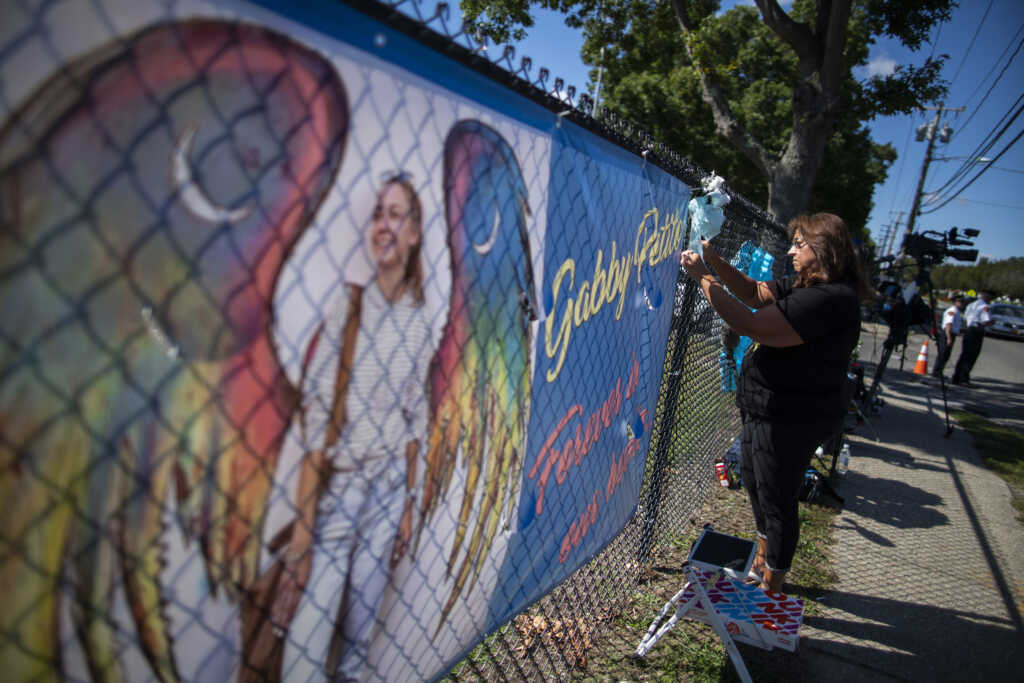 AP Photo/Eduardo Munoz Alvarez