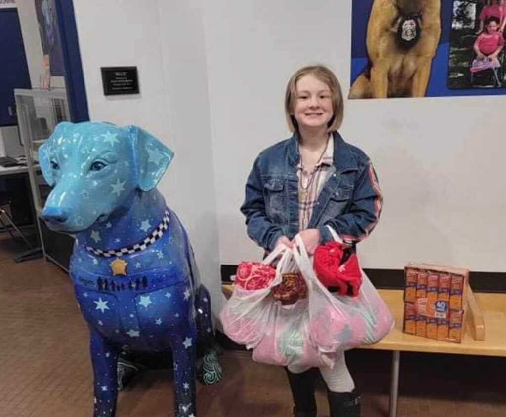 Young Girl Uses Her Christmas Money to Buy Blankets and Snacks for the Homeless