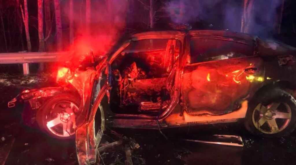Brave Civilian Rescues North Carolina Police Officer After Her Patrol Car Burst Into Flames: ‘It’s a Reminder That Life Can Change in an Instant’