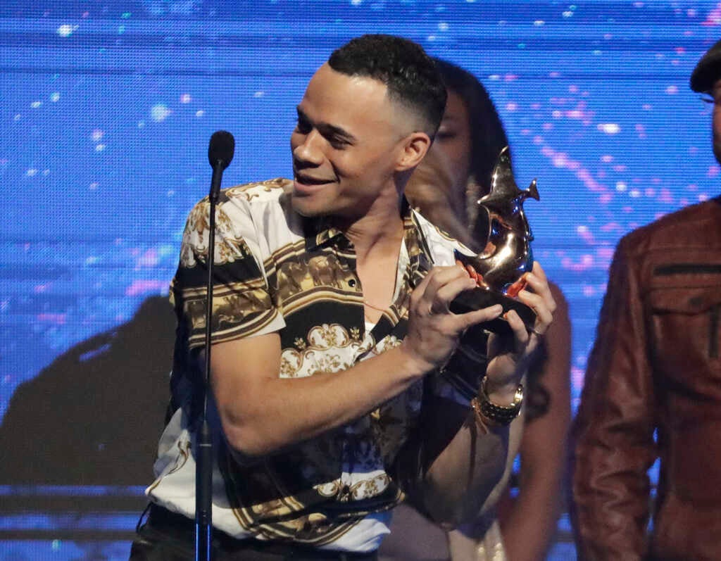Singer Tauren Wells on Finding Christ, Lifting ‘People’s Sightline to the Horizon of Heaven’ With New Album “Joy in the Morning”