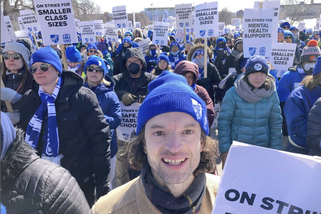 AP Photo/Steve Karnowski