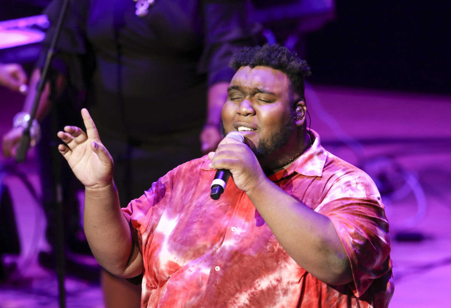 ‘American Idol’ RunnerUp Dies in Car Crash Just Hours After Posting